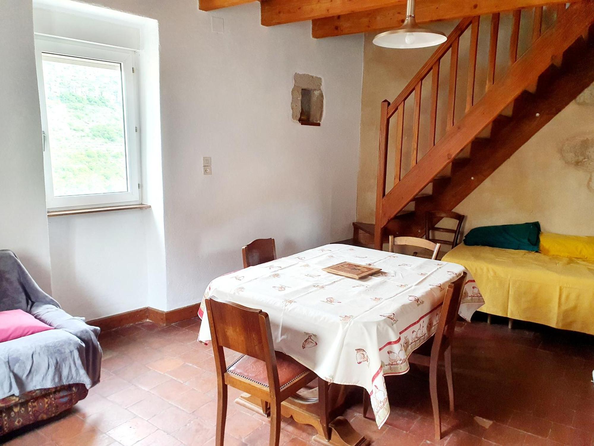 Gites 4 A 5 Personnes Saint-Rome-de-Tarn Exterior photo